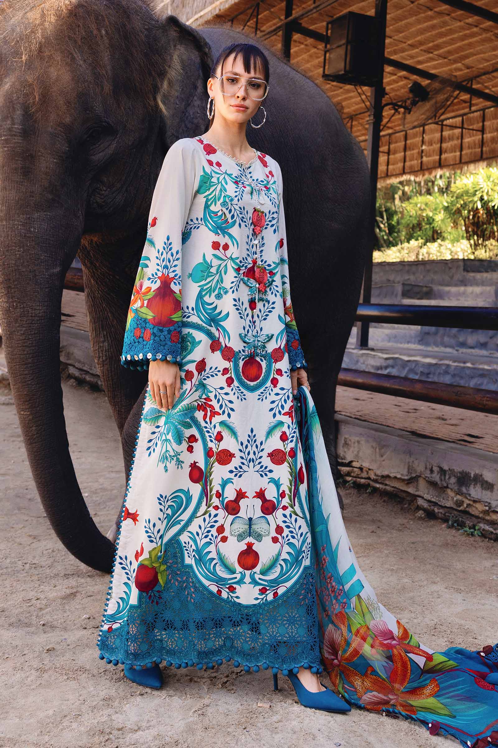 Maria B – Ivory Pomegranate Embroidered Lawn – 3PC