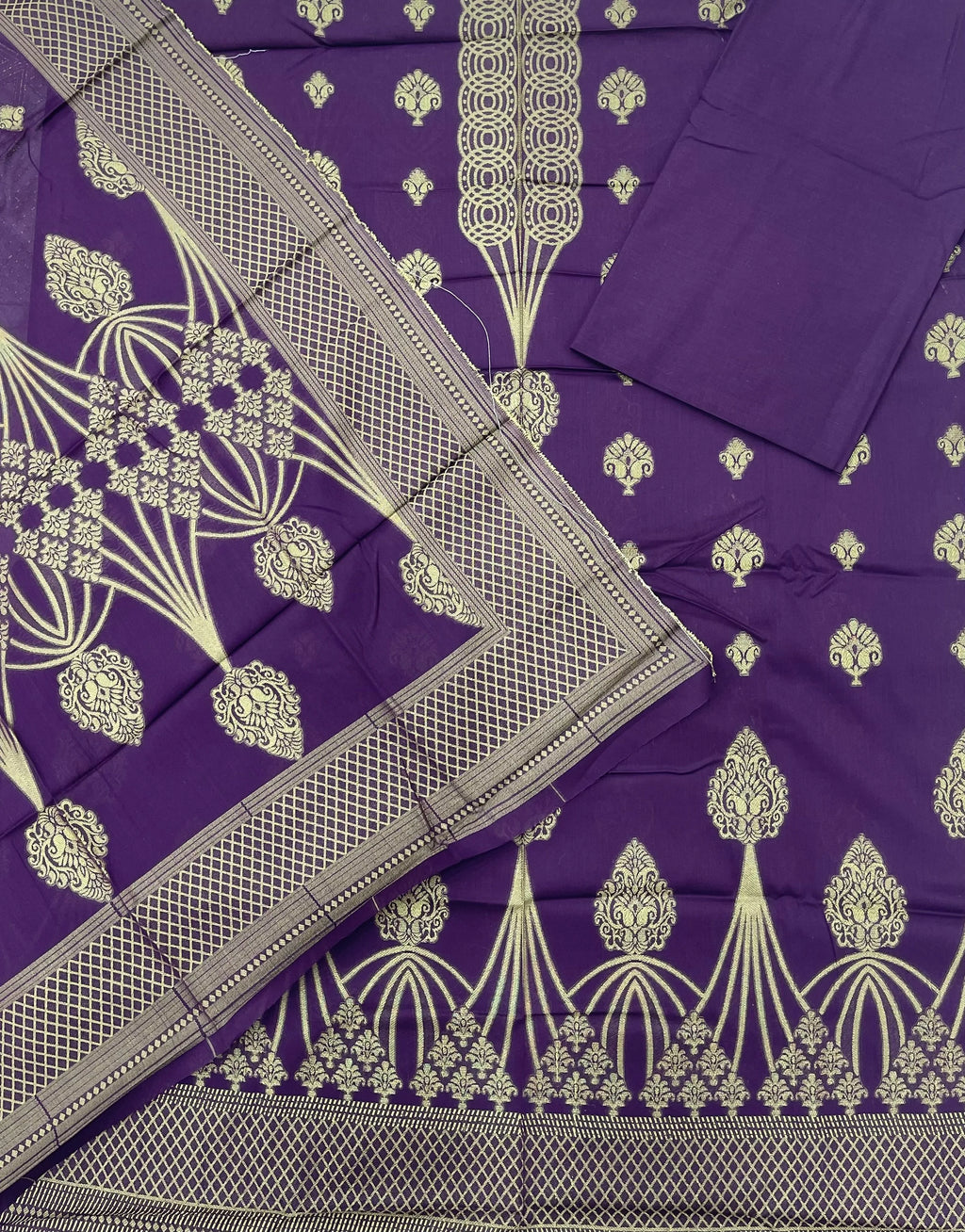 Qadri Arts – Royal Amethyst Broshia – 3PC