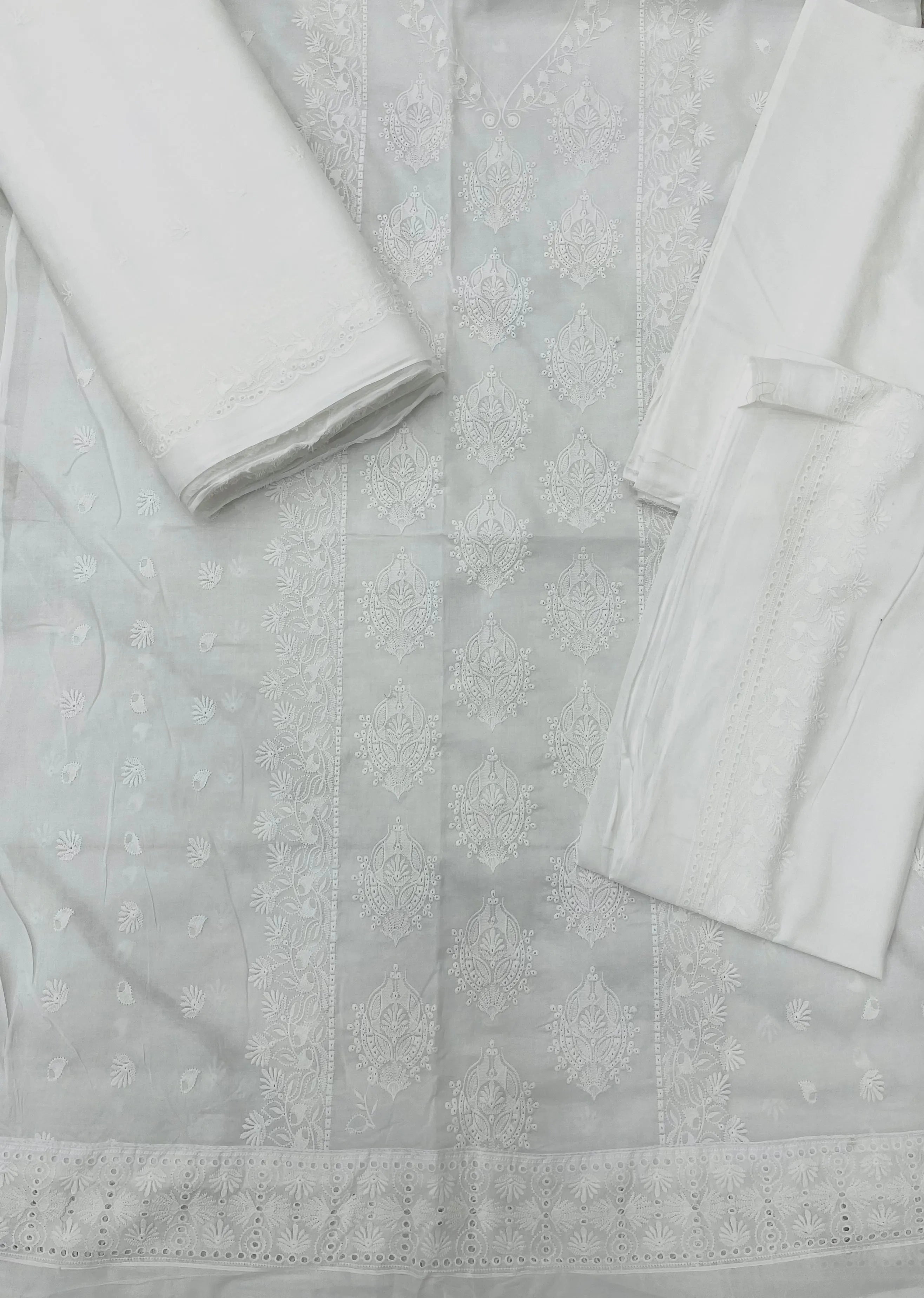 Qadri Arts – white Chikankari Elegance – 3PC